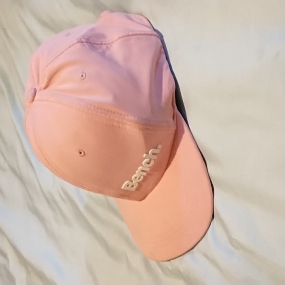 Bench Baseball Cap, pink, never worn! - Picture 2 of 6